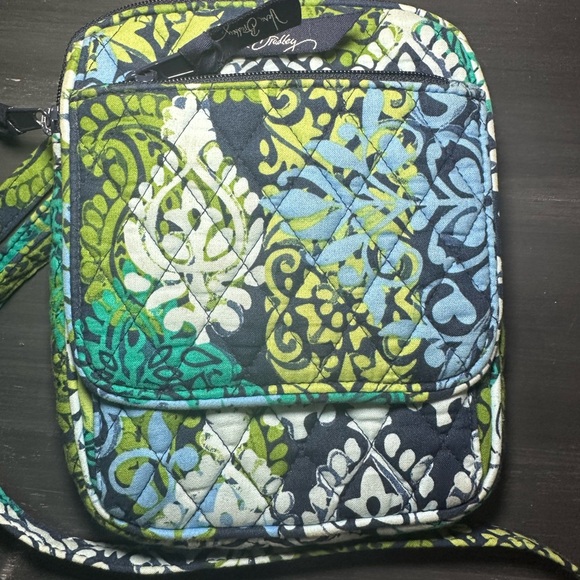 Vera Bradley Caribbean Sea Crossbody Bag - Picture 12 of 12